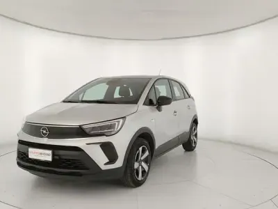 Usata Opel Crossland Edition 110 CV (80 kW) 2024 Grigio SUV