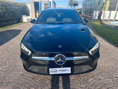Usata Mercedes A180 Executive 116 CV (85 kW) 2019 Nero Berlina