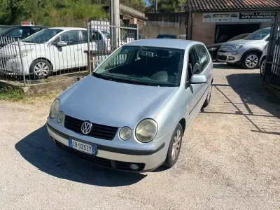 Usata VW Polo 75 CV (55 kW) 2005 Grigio Utilitaria