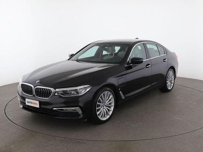 Usata BMW 530e Luxury Line 185 CV (136 kW) 2017 Nero Berlina