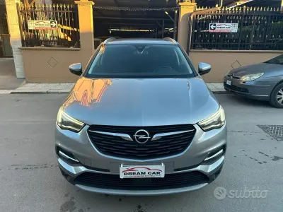 Usata Opel Grandland X Innovation 120 CV (88 kW) 2018 Grigio SUV