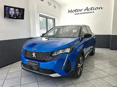 Usata Peugeot 3008 Allure 131 CV (96 kW) 2022 Blu SUV
