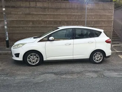 Usata Ford C-MAX Titanium 116 CV (85 kW) 2014 Bianco Monovolume