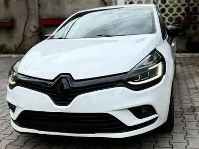 Second-hand Renault Clio IV Intens 90 CP (66 kW) 2019 Berlinǎ