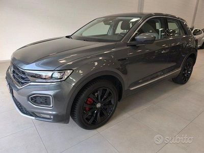 Usata VW T-Roc Advance 150 CV (110 kW) 2019 Grigio SUV