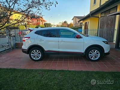 Bianco Usata 2014 Nissan Qashqai Tekna SUV | 11.000 € (Buon prezzo)