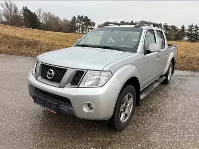 Occasion Nissan Navara 190 ch (139 kW) 2015 Gris Pick-up