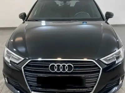 Usata Audi A3 S-Line 150 CV (110 kW) 2018 Nero Berlina