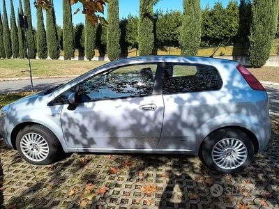 Brugt Fiat Punto 77 HK (56 kW) 2008 Grå Hatchback