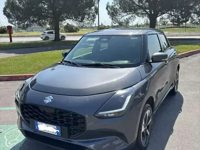 Usata Suzuki Swift 83 CV (61 kW) 2025 Utilitaria