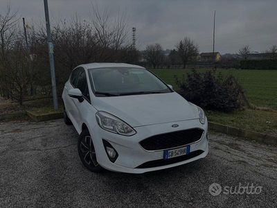 Gebraucht Ford Fiesta 100 PS (73 kW) 2024 Weiß Kleinwagen
