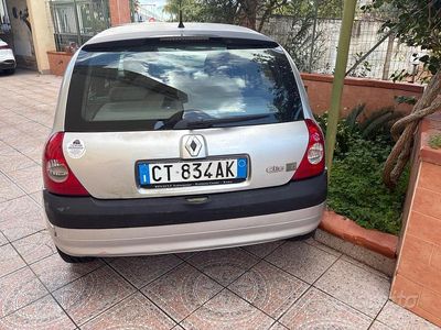 Usata Renault Clio II 2005 Grigio Utilitaria