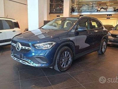 Usata Mercedes GLA200 Business 150 CV (110 kW) 2021 Blu SUV
