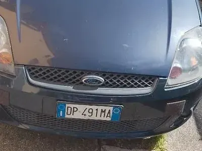 Usata Ford Fiesta 75 CV (55 kW) 2008 Nero Utilitaria