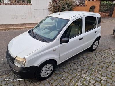 Usata Fiat Panda 54 CV (39 kW) 2004 Bianco Utilitaria