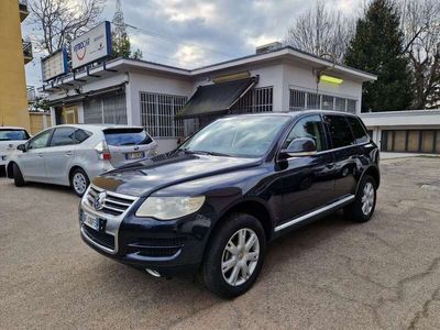 usata VW Touareg 3.0 V6 tdi Exclusive tiptronic dpf FL