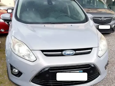 Begagnad Ford B-MAX