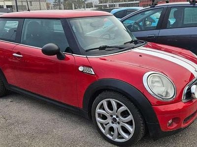 Usata Mini ONE 95 CV (69 kW) 2010 Rosso Utilitaria