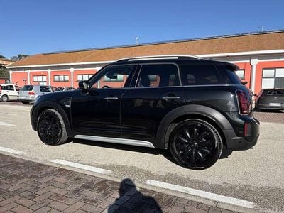 Usata 2023 Mini Cooper D Countryman Untamed Edition SUV | 29.900 € (Buon prezzo)