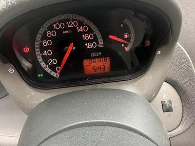 Occasion Fiat 600 54 ch (39 kW) 2005 Gris Citadine