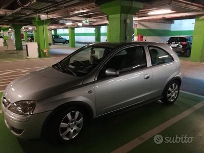 Usata Opel Corsa 2005 Grigio Utilitaria