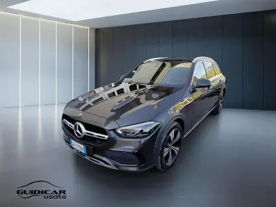 Usata Mercedes C220 Advanced Plus 197 CV (144 kW) 2024 Graphite grey metallic Station wagon