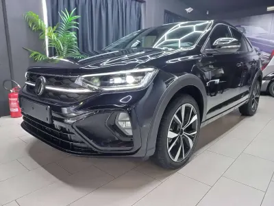 Nuova VW Taigo R-line Plus 116 CV (85 kW) 2026 Nero SUV