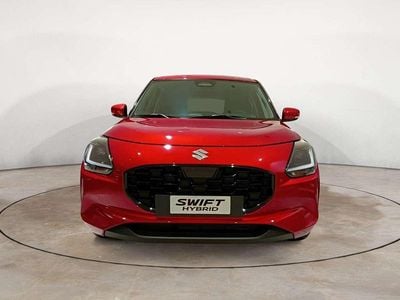 Uusi Suzuki Swift 83 HP (61 kW) 2025 Punainen Viistoperä