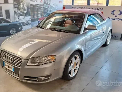 Usata Audi A4 Cabriolet 233 CV (171 kW) 2006 Grigio Cabrio
