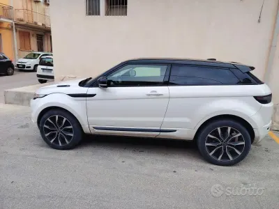 Usata Land Rover Range Rover evoque 150 CV (110 kW) 2013 Bianco SUV