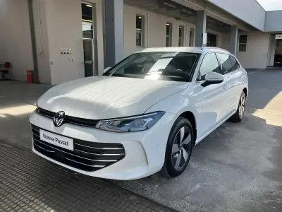 Nieuw VW Passat Business 150 PK (110 kW) 2025 Wit Stationwagen