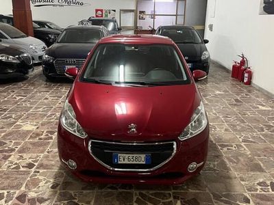 usata Peugeot 208 1.2 VTi 82 CV 59.000 km -2014