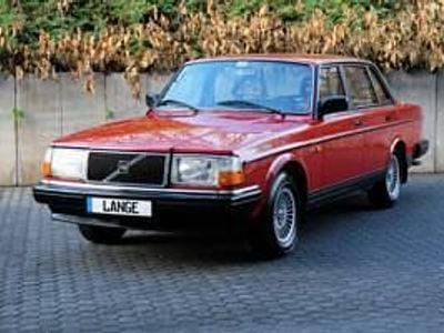 Usata Volvo 240 110 CV (80 kW) 1986 Rosso Berlina