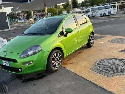 Usata Fiat Grande Punto S 75 CV (55 kW) 2013 Utilitaria