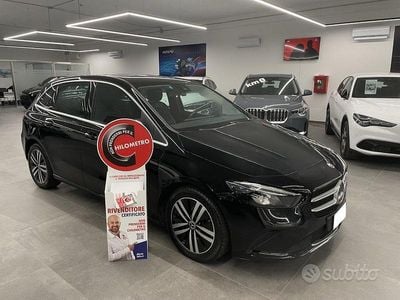 Usata Mercedes B180 116 CV (85 kW) 2022 Nero Monovolume
