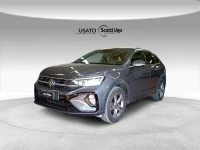 Usata VW Taigo R-line 110 CV (80 kW) 2023 Grigio SUV