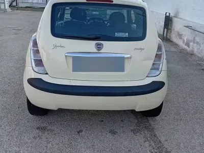 Usata Lancia Ypsilon 80 CV (58 kW) 2006 Giallo Utilitaria