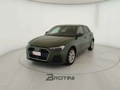 Usata Audi A1 Advanced 116 CV (85 kW) 2025 Verde SUV