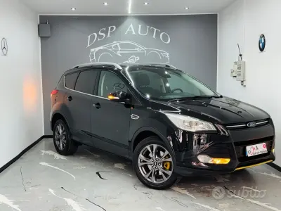 Usata Ford Kuga Titanium 120 CV (88 kW) 2016 Nero SUV