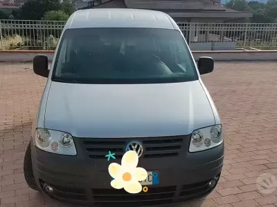 Usata VW Caddy Life 105 CV (77 kW) 2005 Grigio Monovolume