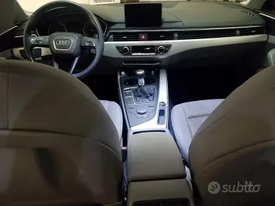 Usata Audi A4 150 CV (110 kW) 2018 Nero Station wagon