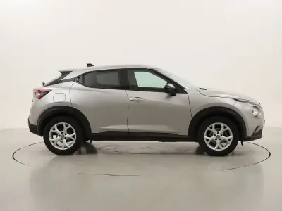 Usata Nissan Juke N-Connecta 114 CV (83 kW) 2021 Argentoargento SUV