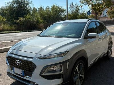 Usata Hyundai Kona 120 CV (88 kW) 2020 Bianco SUV
