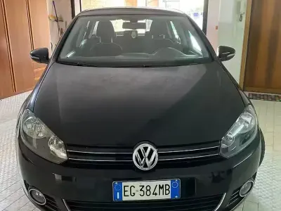 Usata VW Golf VI Highline 105 CV (77 kW) 2011 Nero Utilitaria