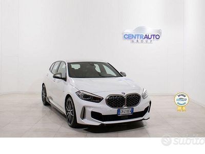 Usata BMW M135 Comfort Edition 305 CV (224 kW) 2022 Bianco Utilitaria