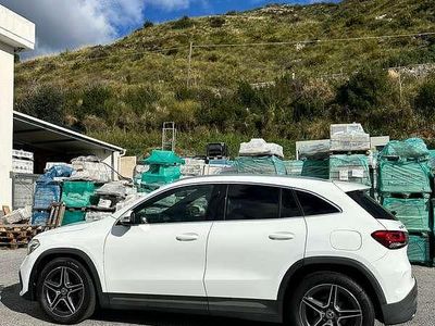 Usata Mercedes GLA200 Premium 150 CV (110 kW) 2021 Bianco SUV
