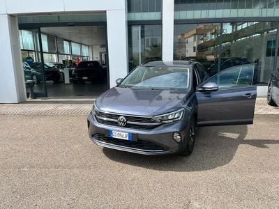 Begagnad VW Taigo Life 95 HK (69 kW) 2023 Blå SUV