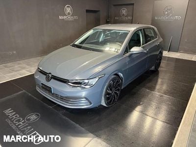 Grigio Usata 2022 VW Golf Life Berlina | 21.800 € (Buon prezzo)