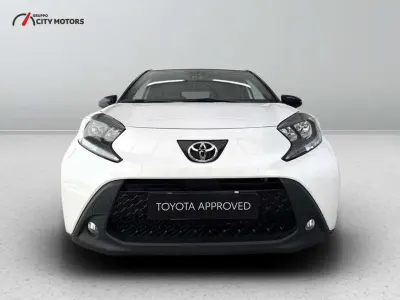 Usata Toyota Aygo X Trend 72 CV (52 kW) 2023 Bianco SUV