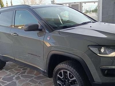 Usata Jeep Compass Trailhawk 170 CV (125 kW) 2020 Beige SUV